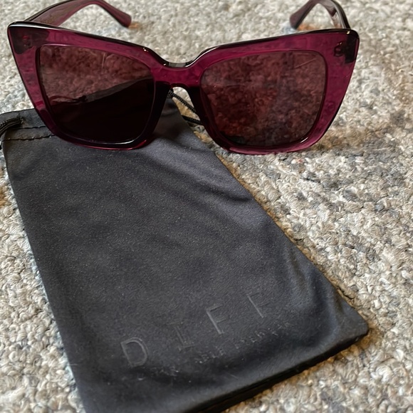 Diff Eyewear LIZZY - UMBRIA CRYSTAL + WINE - Picture 5 of 6